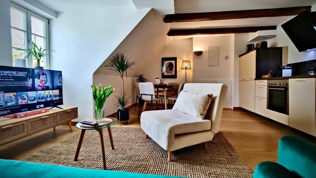 One Apartment'S⎢Neu+Zentral⎢Alberstplatz⎢Altbau كوبورغ المظهر الخارجي الصورة